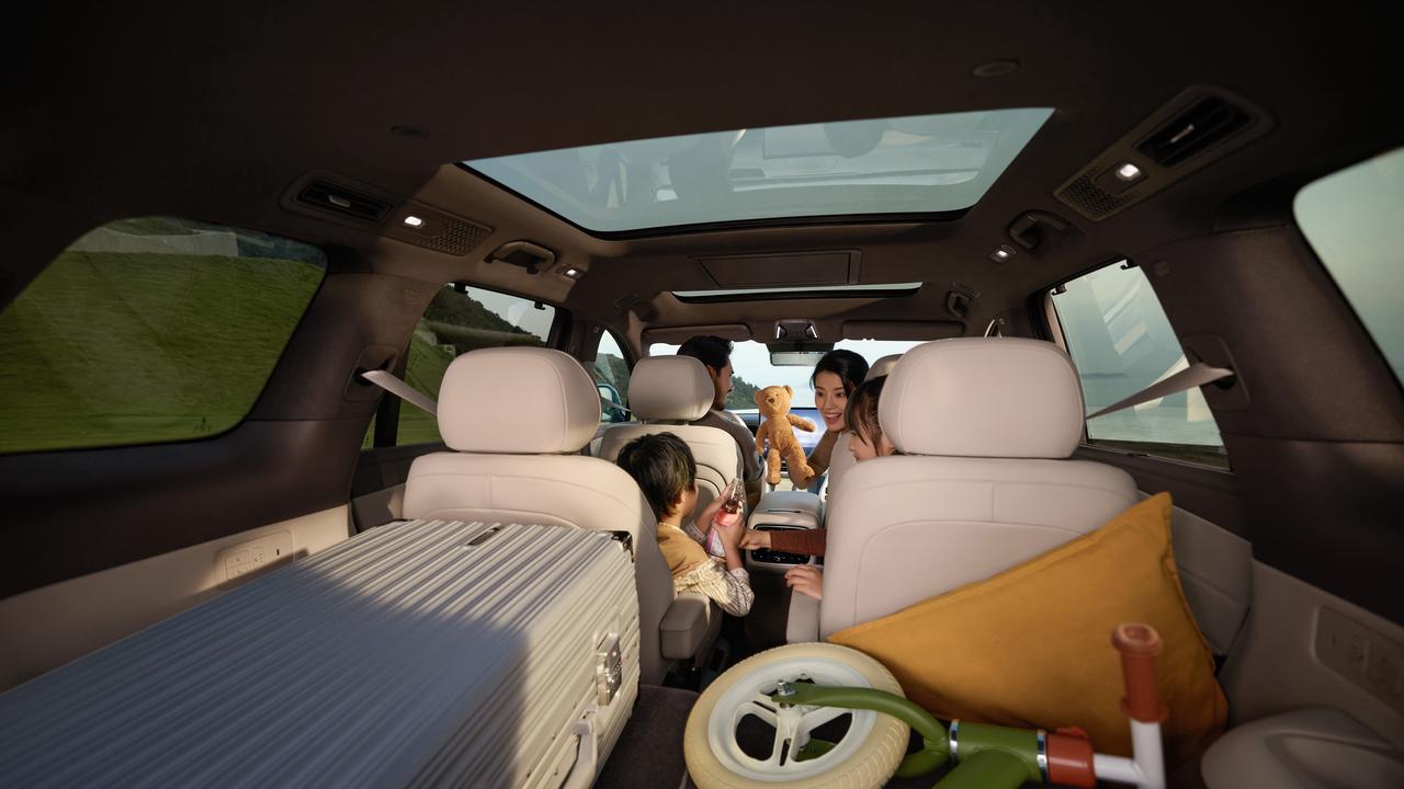 春节返程，正是晒“反向虚标”战绩的最佳时机。返程路上充满电能跑多远？高速堵车也能