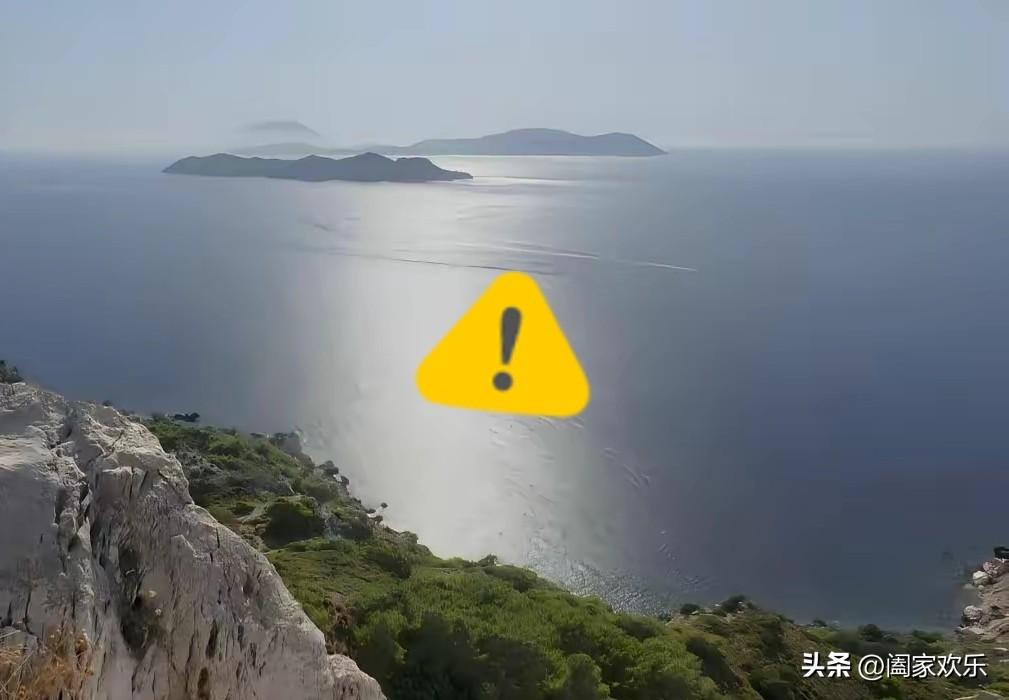 美国对伊朗“皇冠上的明珠”哈尔克岛出手了！
美国总统特朗普3月13日宣布，美军已