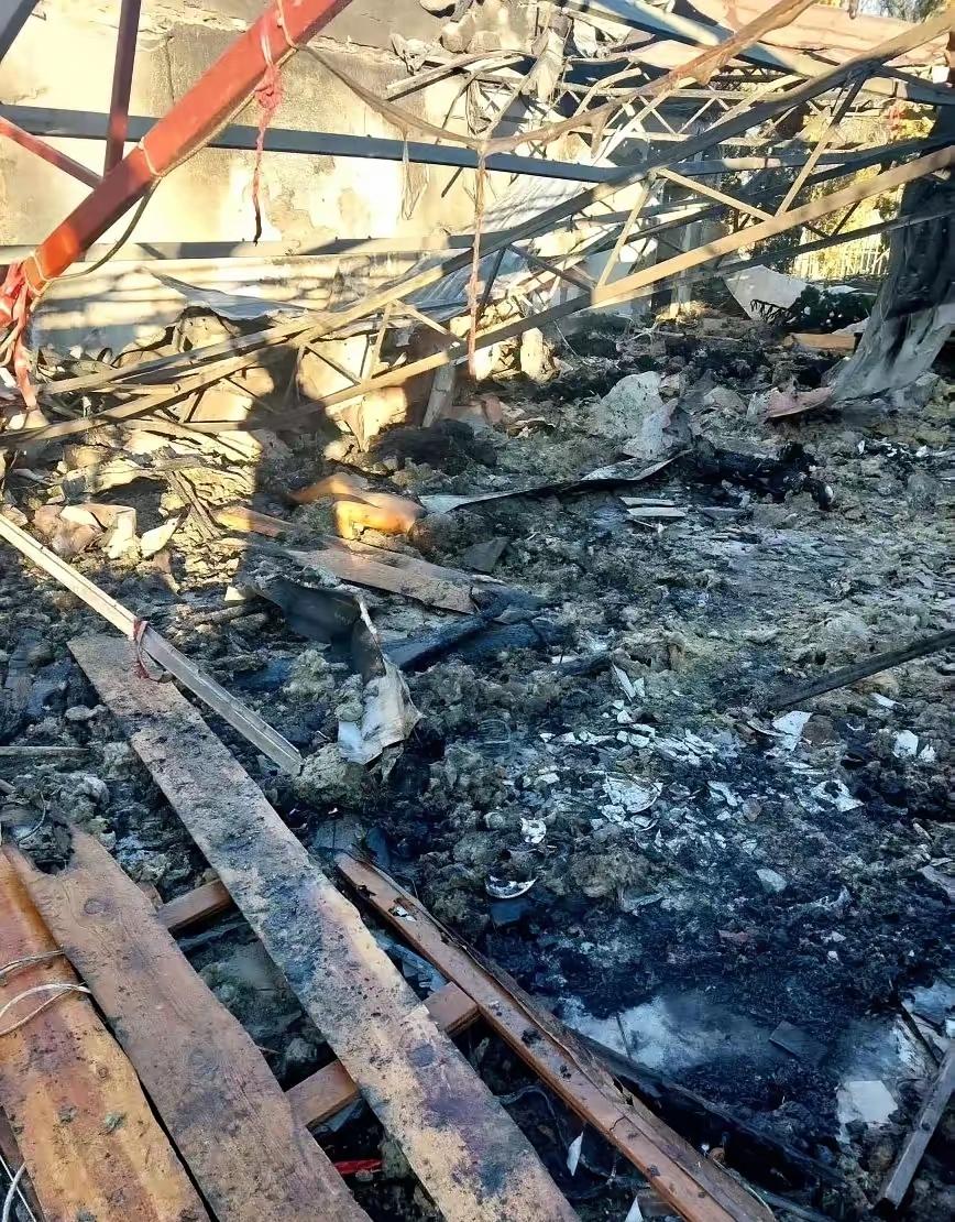 ​乌克兰的无人机又制造了一起惨案，在赫尔松地区一个咖啡馆内，乌克兰无人机成功地将