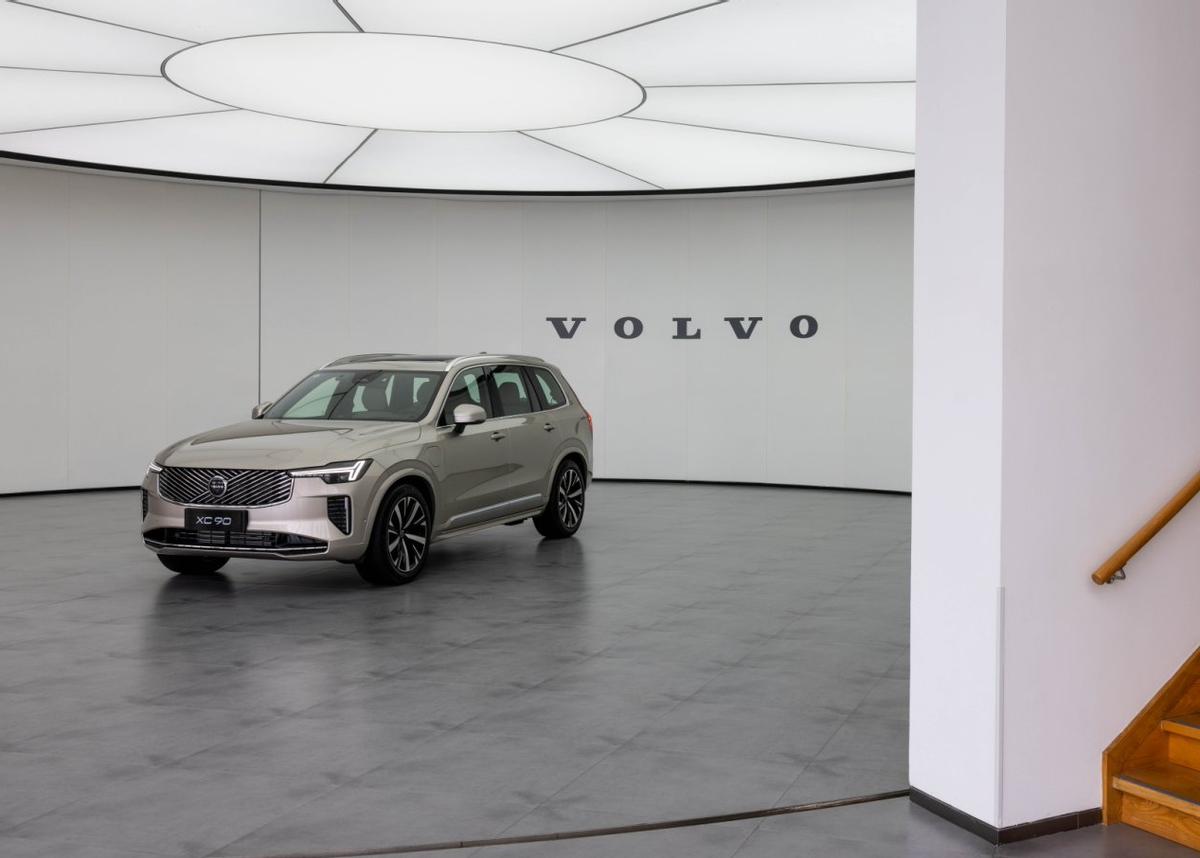 沃尔沃全新XC90如何守护乘客安全？

近几年，智能辅助驾驶快速发展，其本意是提