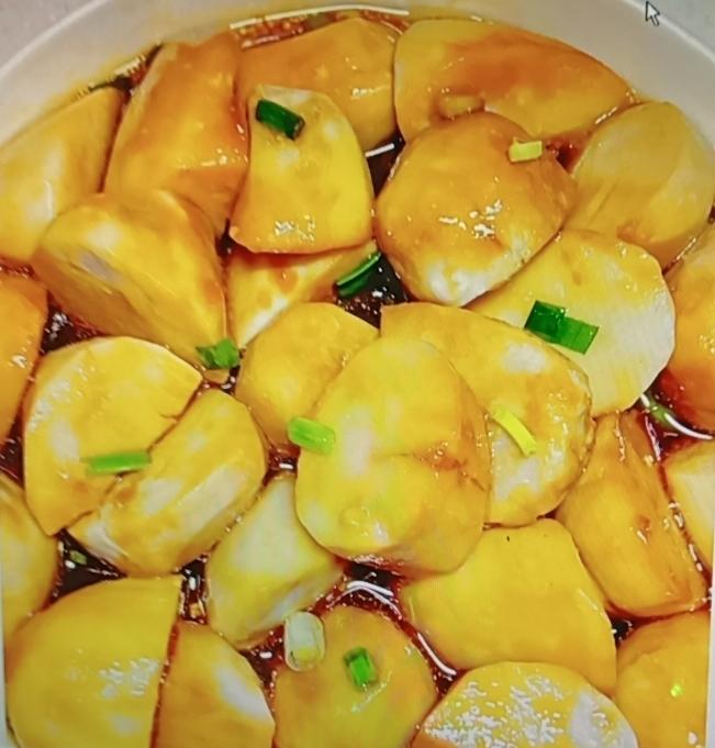 最近天然的胰岛激活剂大量上市，简直是糖友福音！像苦瓜和茼蒿都是不错的选择。
苦瓜