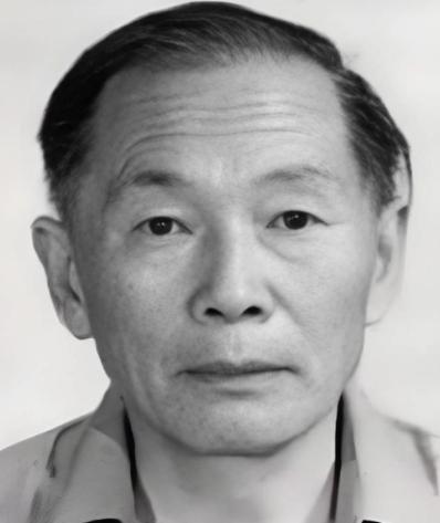 1989年，几名美国中情局探员突然出现在一位中国老人的家门口，出示证件后，直接对