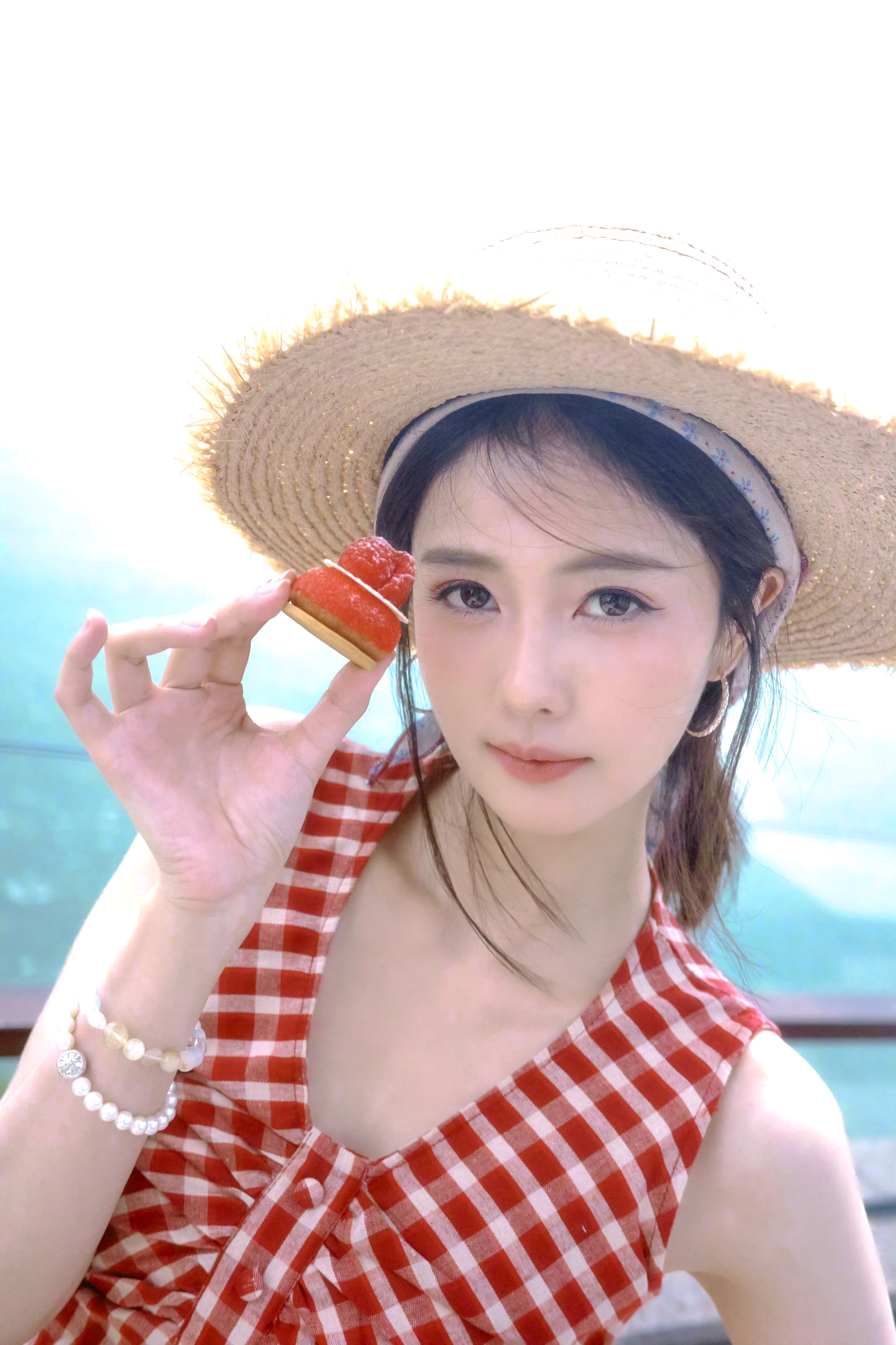 一眼看出白鹿自己化的妆超级漂亮 