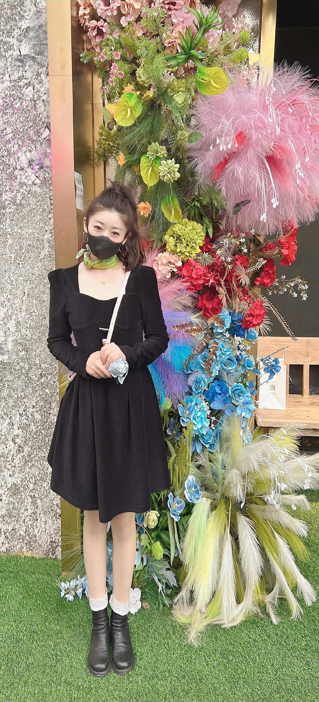 当然要多出去走走啊，我又不是一直二十几岁。快乐不必等 “完美时机”，现在就是最好