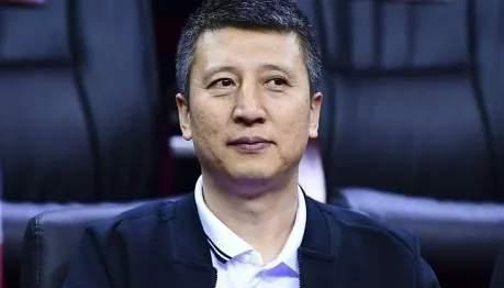 媒体人士认为，郭士强被任命为国家队主教练，成为了促使姚明决定离职的关键因素。
