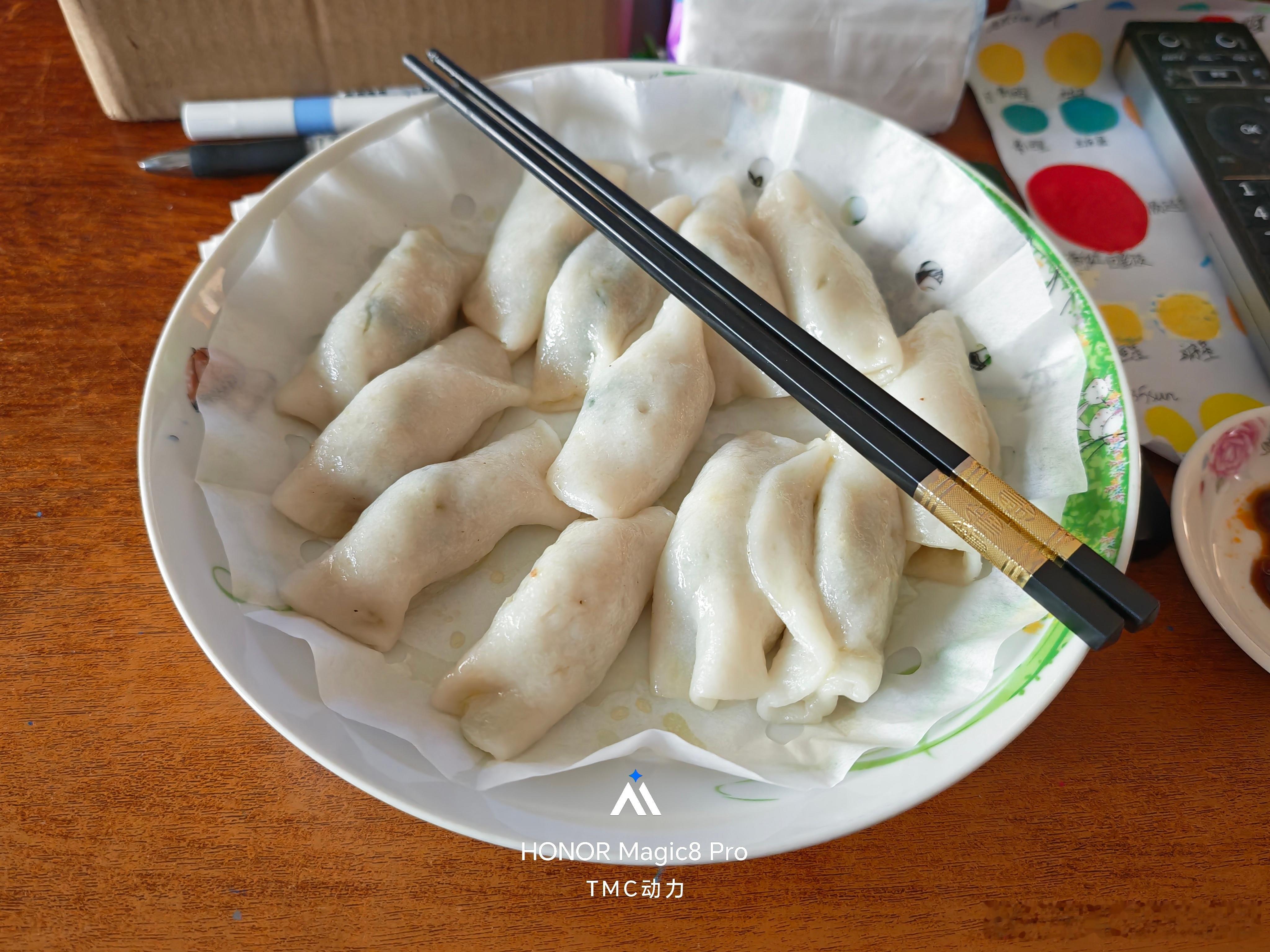 Morning好，早睡早起，吃完早餐去加班，开着铂智7去试驾7系MPV。这个月的