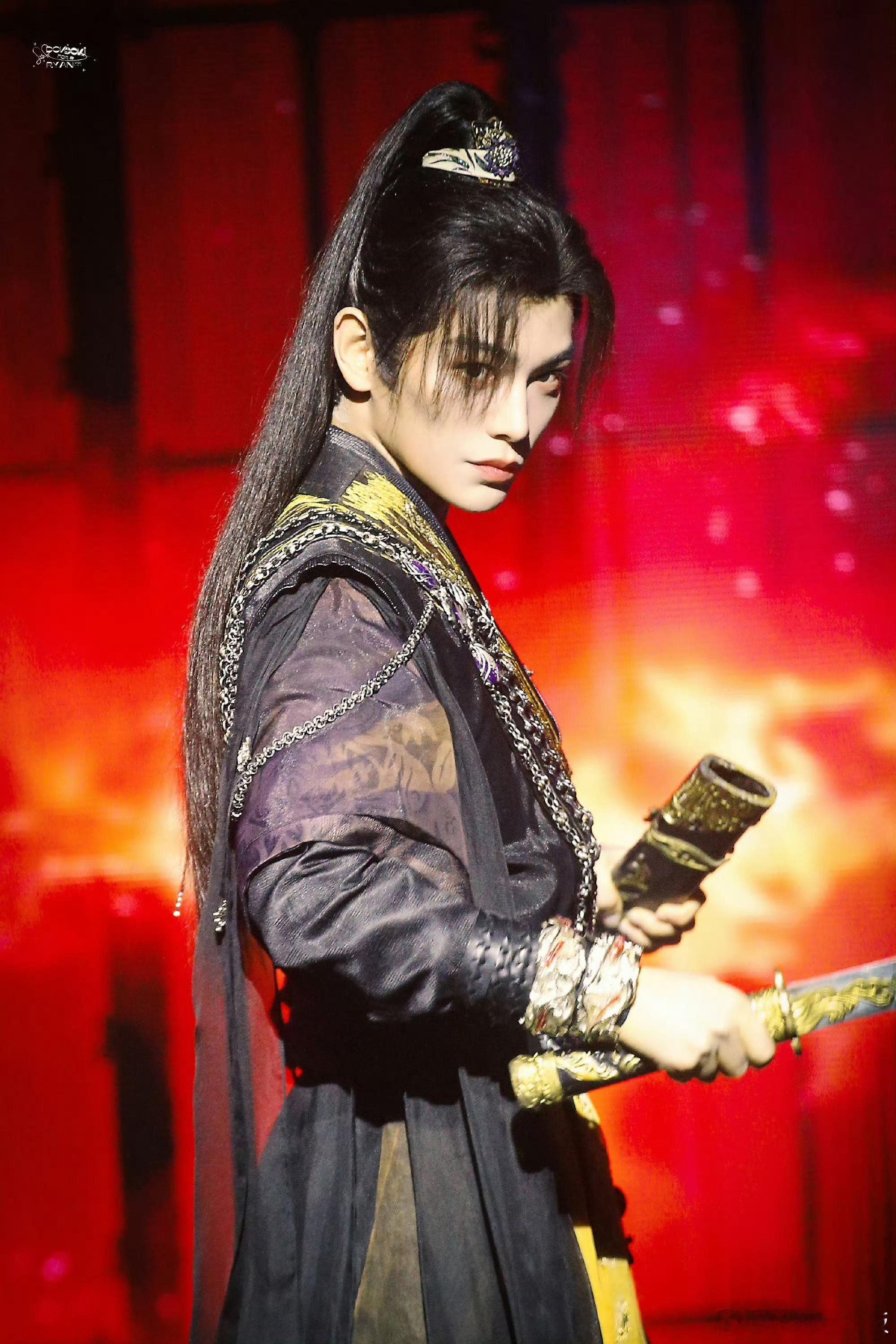 #丁禹兮高马尾##永夜星河# 丁禹兮永夜星河古装扮相挺好看的 ​​​