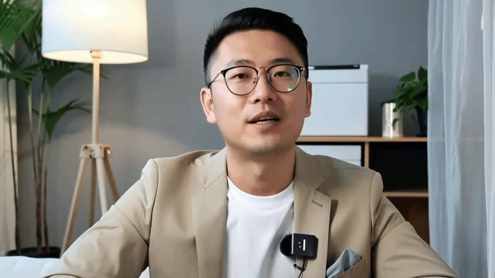 近日，企查查APP表明，法院公开了虞书欣与愉悦区块（杭州）科技有限公司等公司的多