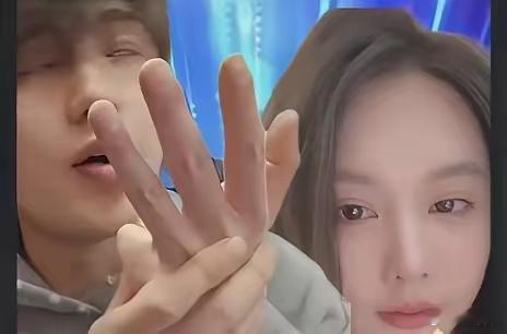 奶味仙女爆料童锦程把她下面抠出妇科炎症，这事儿可真够劲爆的！童锦程回应说，他抠之