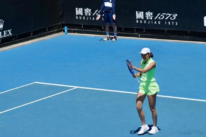 帅姐真的棒张帅澳网混双开门红混双刚刚结束张帅/皮茨 6-4/7-6(3) 马丁内