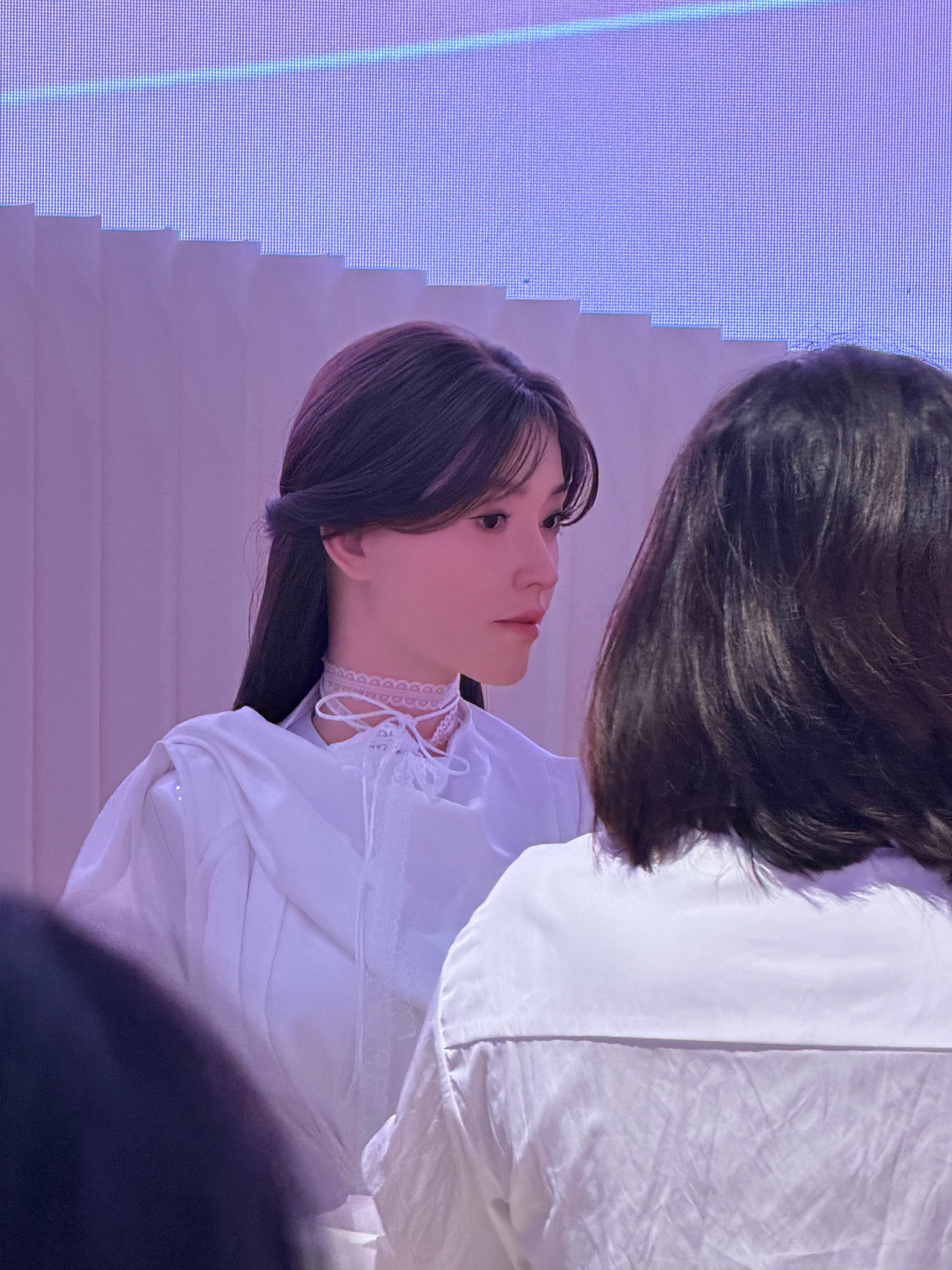 优世界U1售价公布价格来了 10万块你买机器人还是车？U1 Lite 半身版：1