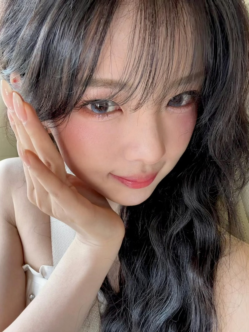 杨超越时隔六年回归心动9谁的恋综嘴替回来了！初代心动侦探杨超越时隔六年再度坐镇观