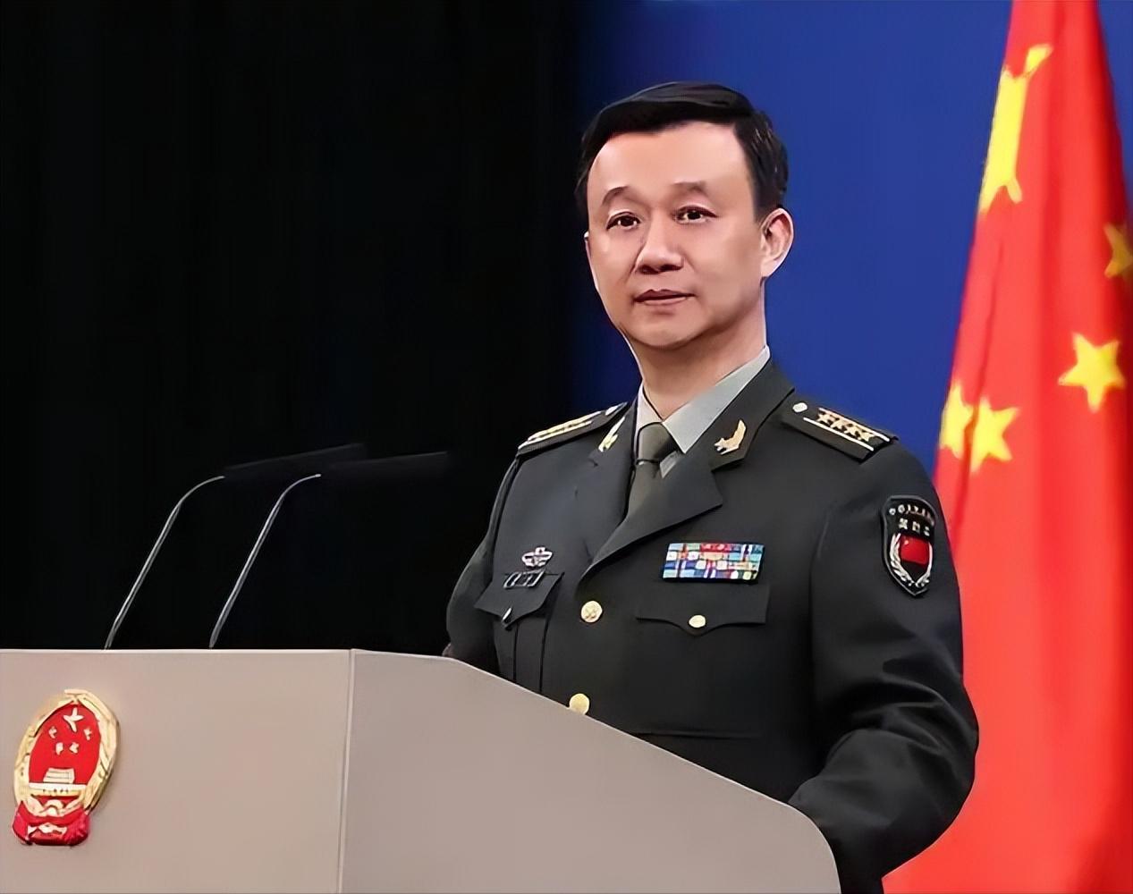 谁敢窜访，就炸谁的港口！针对外部势力把台湾当成“打卡圣地”的嚣张行径，必须立下新