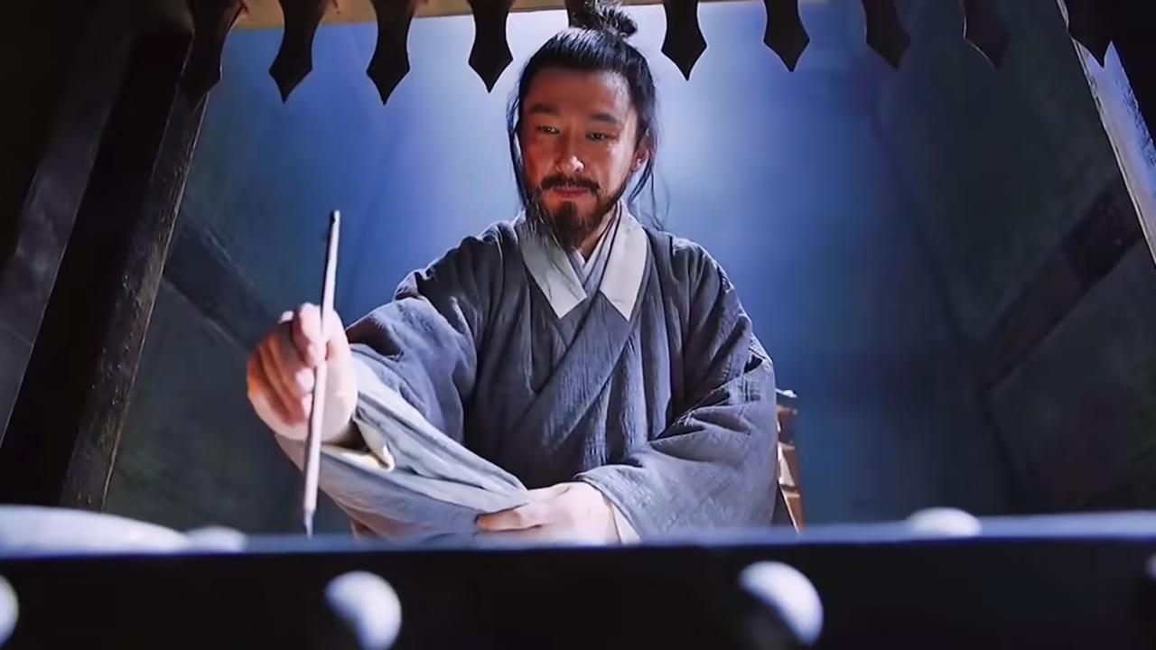 1457年正月，北京。一个六十岁的男人被押上刑场。沿途百姓涌上街头，有人哽咽，有