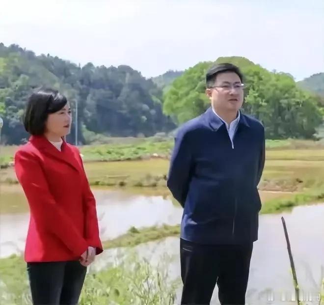 同框出镜。 ​​​