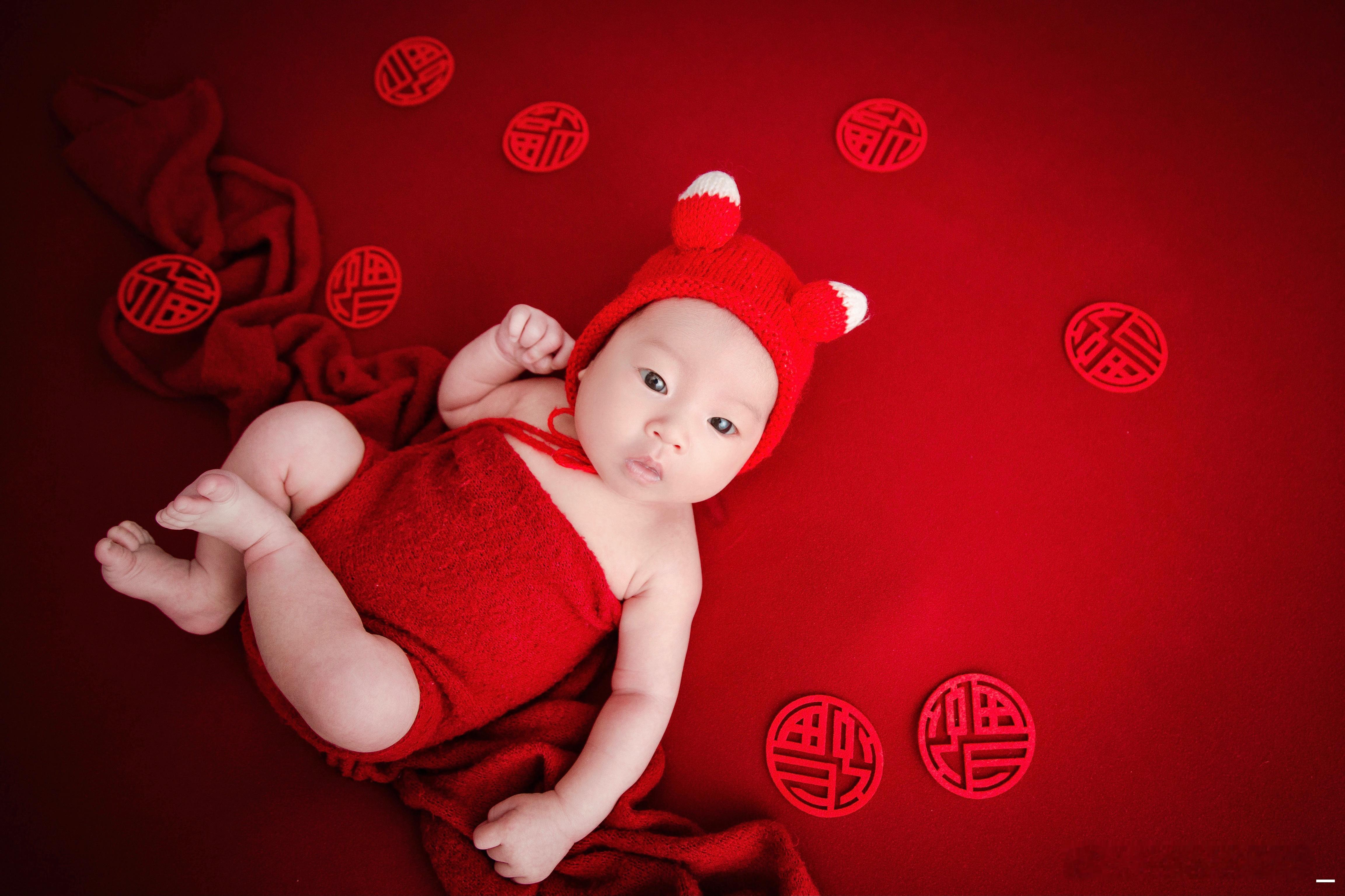 与你的第一年，于你的新年👨‍👩‍👧何其有幸，成为你的妈妈👩愿你平安•健康