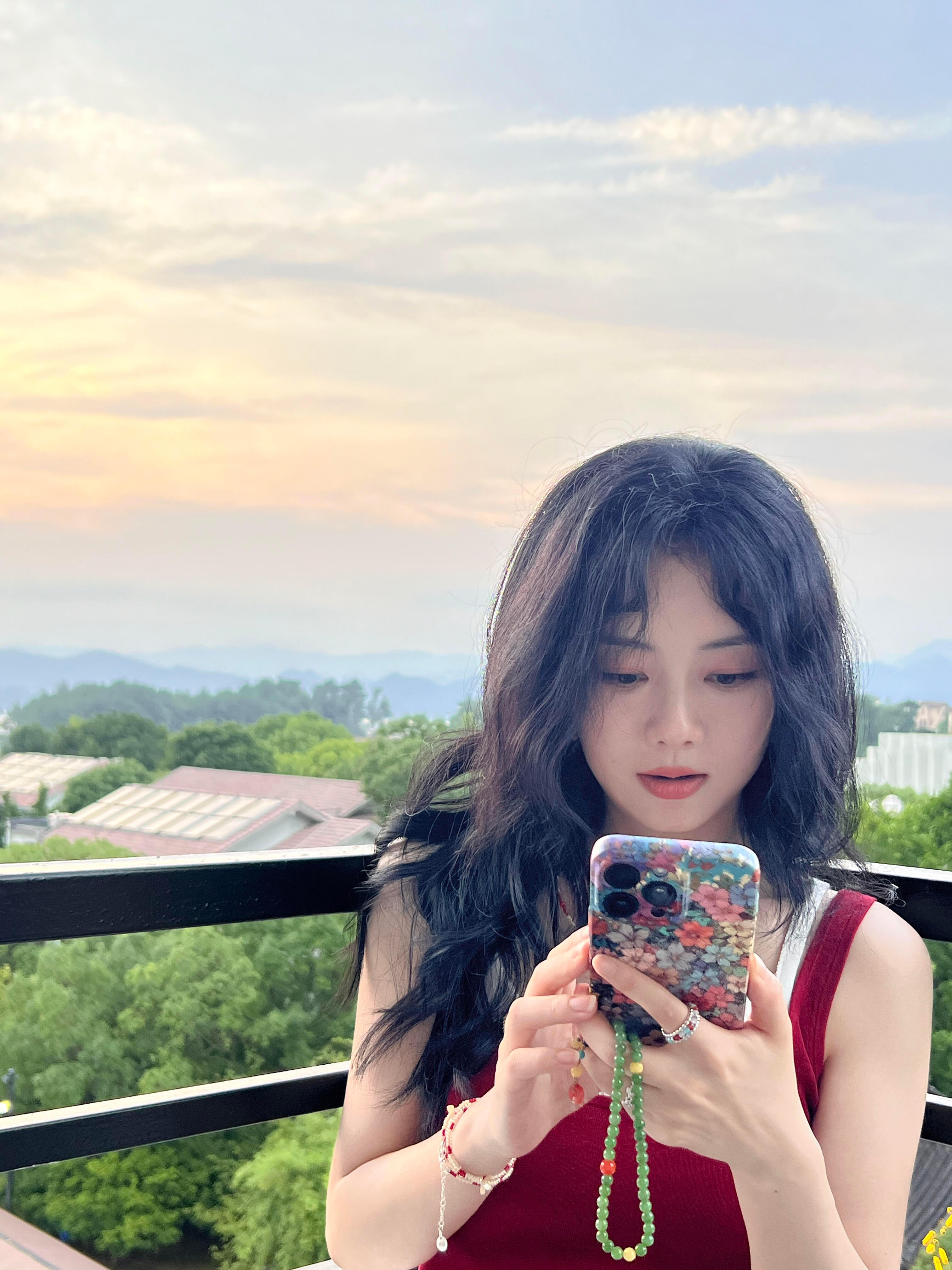 谭松韵 tsy谭松韵兰香如故 tsy谭松韵许兰香 “向前走 你终会走出泥泞的小路
