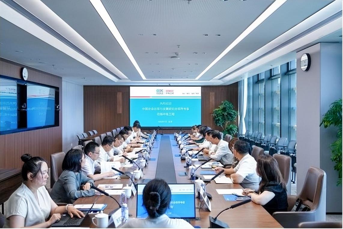 7月2日，中国企业改革与发展研究会一行到访中国电力工程顾问集团有限公司开展联学联
