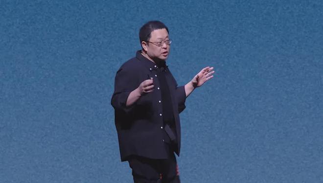 为什么一直是老罗的忠实粉丝，哥真的敢说，而且通过自己影响力，可以改变一些不好的事