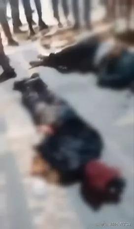 据外媒报道，昨天约旦河西岸图勒凯尔姆地区，巴勒斯坦抵抗组织枪决了两名向以色列当局