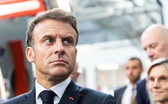 马克龙彻底翻车！访日韩变脸太快，中方反制直击要害，野心终究撑不起实力

马克龙东