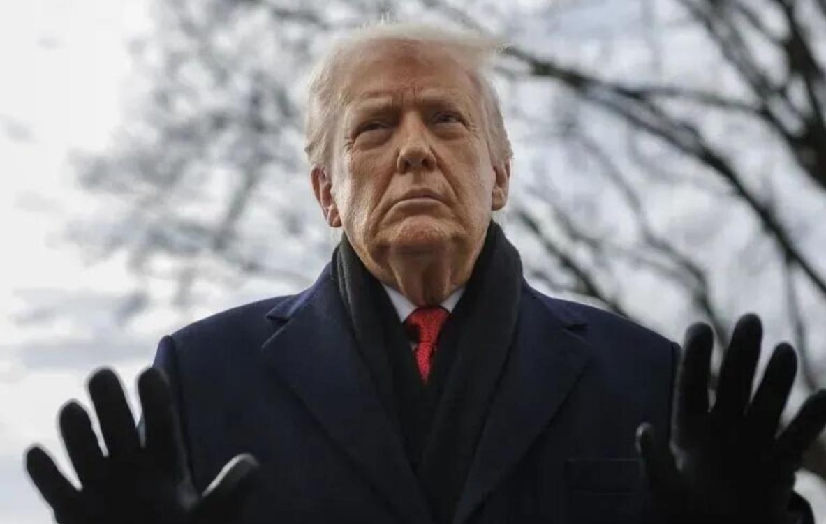 特朗普对新增领土还是有些念念不忘，想让加拿大做第51州，格陵兰当第52个州，委内