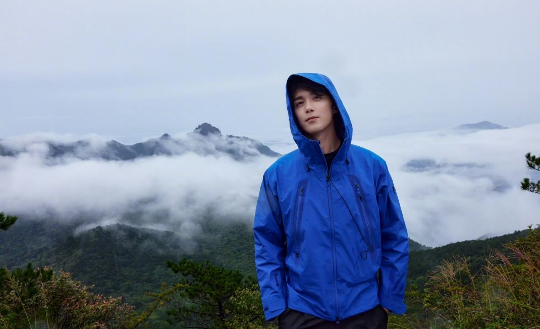 吴磊三石弟弟加油帅哥，麻烦你把图片全部都发出来啊！！ 