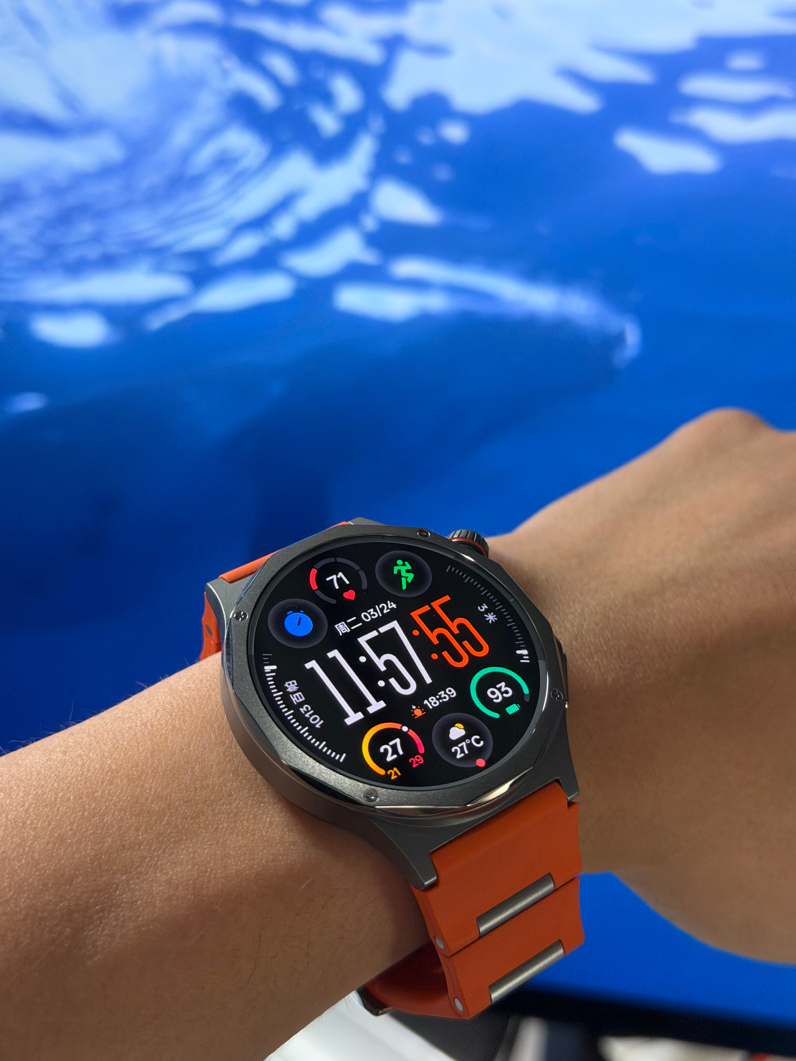 谁还没个新款钛合金 Oppo X3 小手表呢？