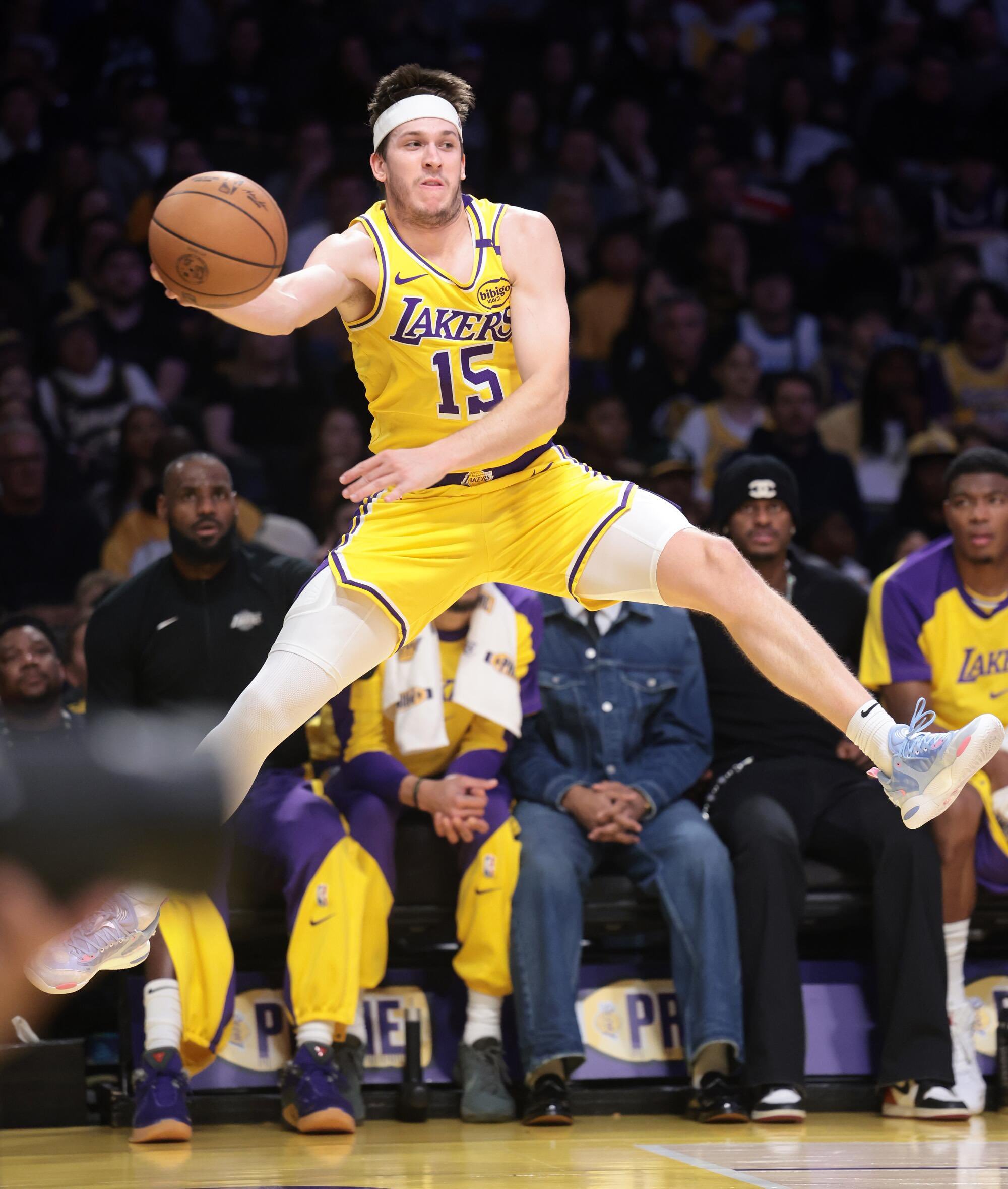 里夫斯赛前决定湖人vs火箭nba季后赛湖人国度