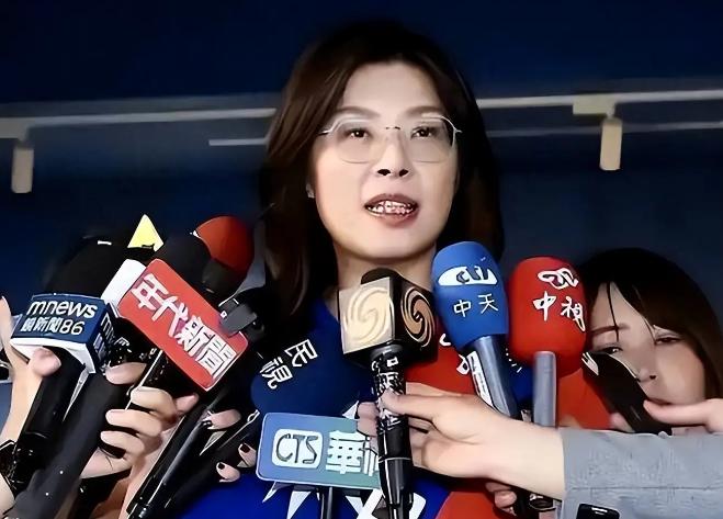 3月30日台北双戏码：美国催军购，国民党选和平 3月30日的台北，上演了一场关乎