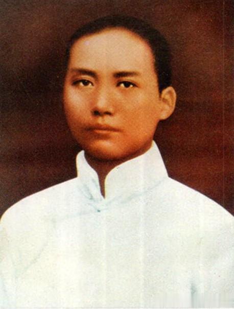 最早预言毛泽东要成为旷世之才的人谁？
他就是杨开慧的父亲——杨昌济教授。
杨昌济