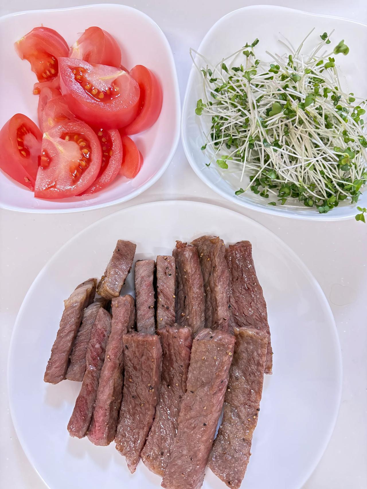 对！日本是无所不炸，超市里除了寿司和饭团没有可吃的东西。说日本料理清淡那都是扯淡