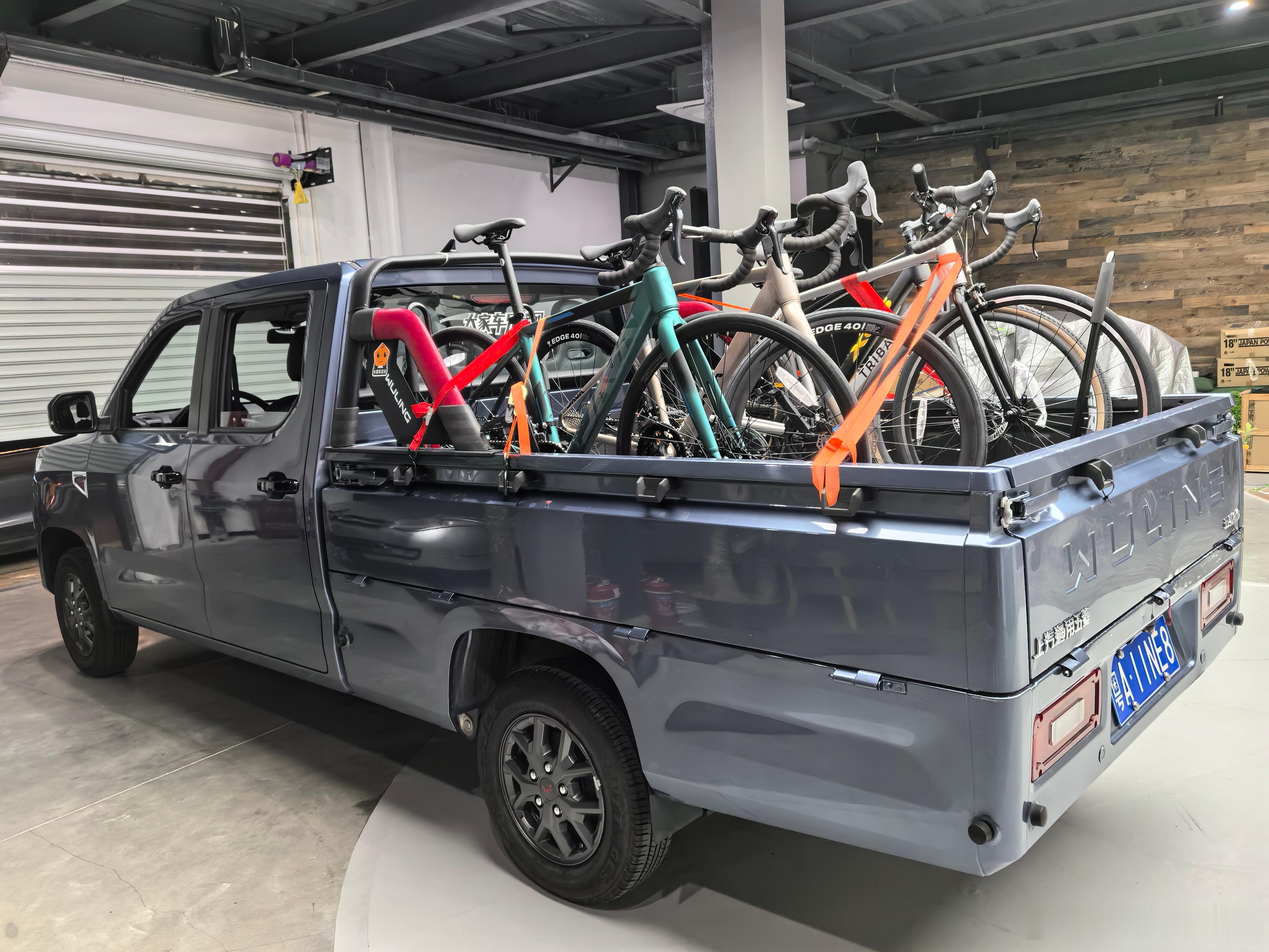 我们这个车，一年这样用两回，就回本了[笑而不语]  ​​​