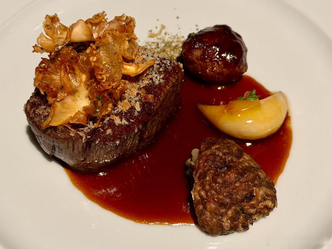 德国米其林三星，Schwarzwaldstube，黑森林的名店，德国高端餐饮的黄