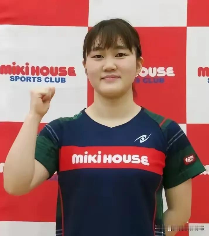 技不如人，大藤沙月栽了！
福冈总决赛半决赛，日本新星大藤沙月对阵罗马尼亚名将斯佐