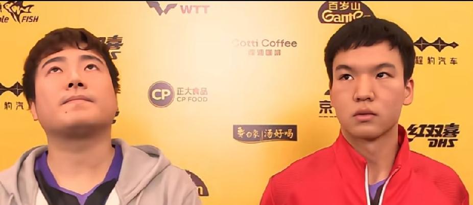 刷到梁靖崑和向鹏晋级男双16强的赛后采访，笑到不行😂
 
向鹏在回答记者提问，