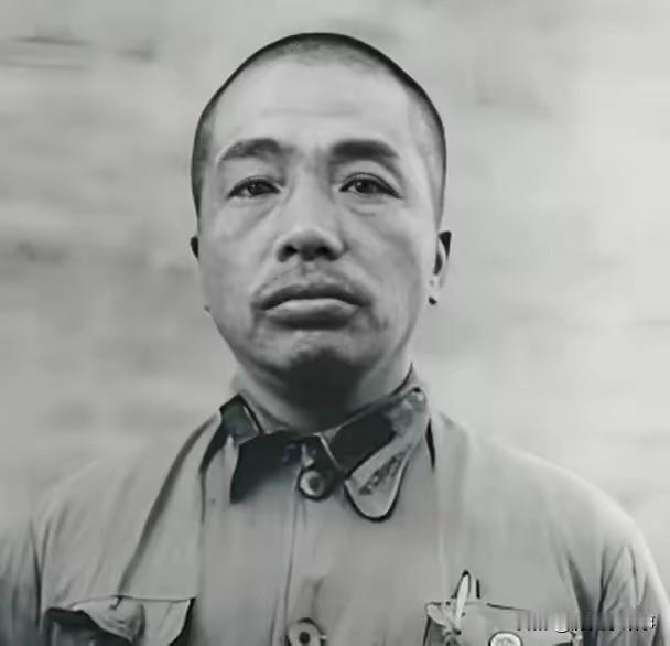 1950年入朝参战，志愿军来自五湖四海，骄兵悍将云集，能镇住这支百万雄师的人选，