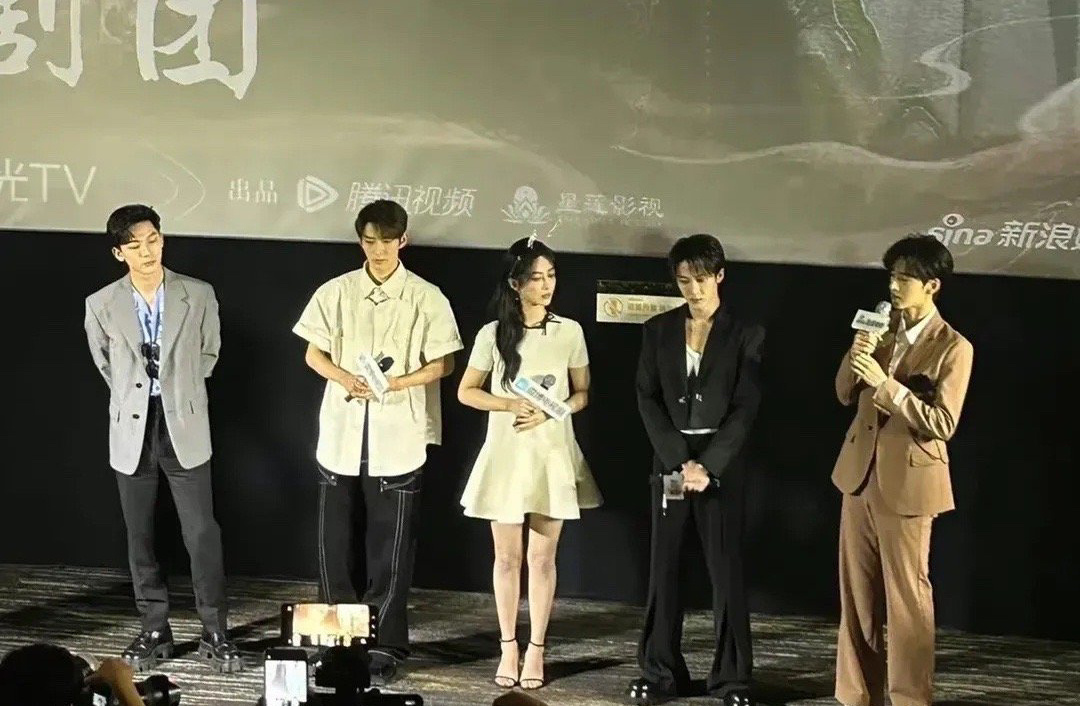 《长相思》是杨紫拍的最舒心的一部剧吧，没有粉丝互撕，没有演员争番，更没有配角加戏