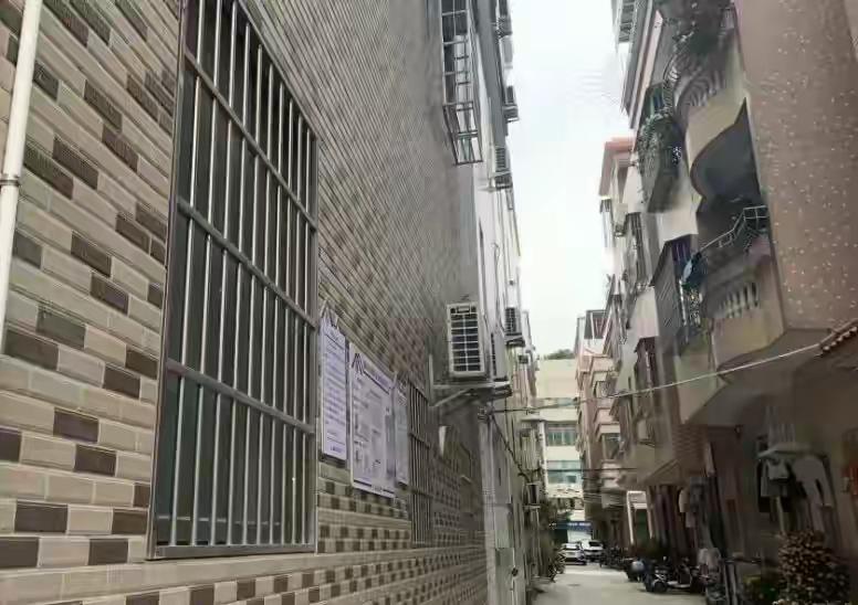 浙江房东紧急自查！不报租客信息直接被罚，新规无例外
 
浙江、宁波房东全部注意！