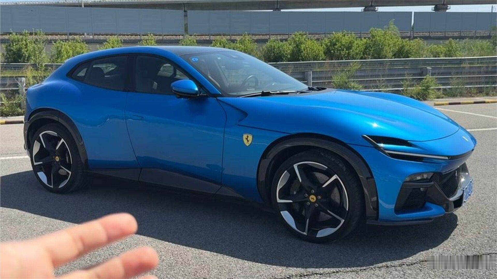 欣哲快评丨我从没开过这样的SUV 法拉利Purosangue