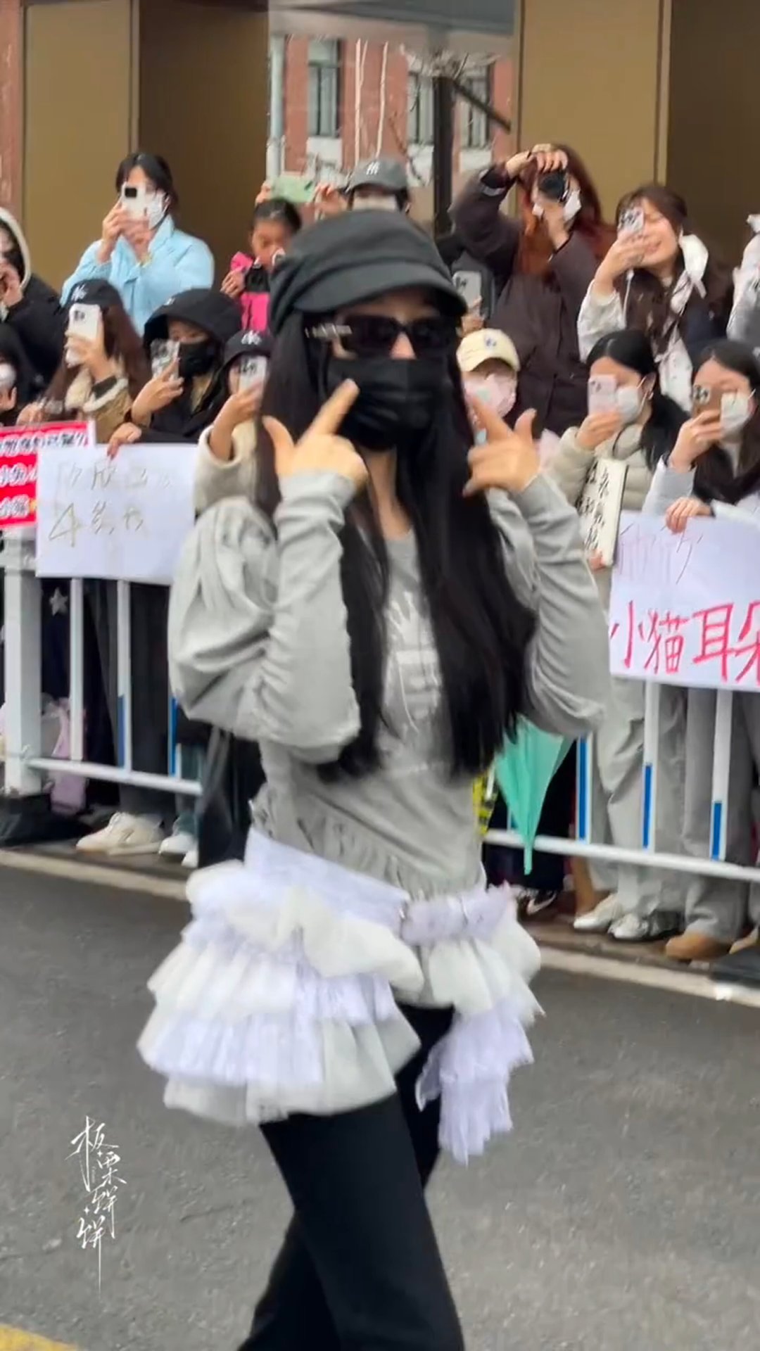 云初妈咪！！！戳脸！！！👆🏻👆🏻 