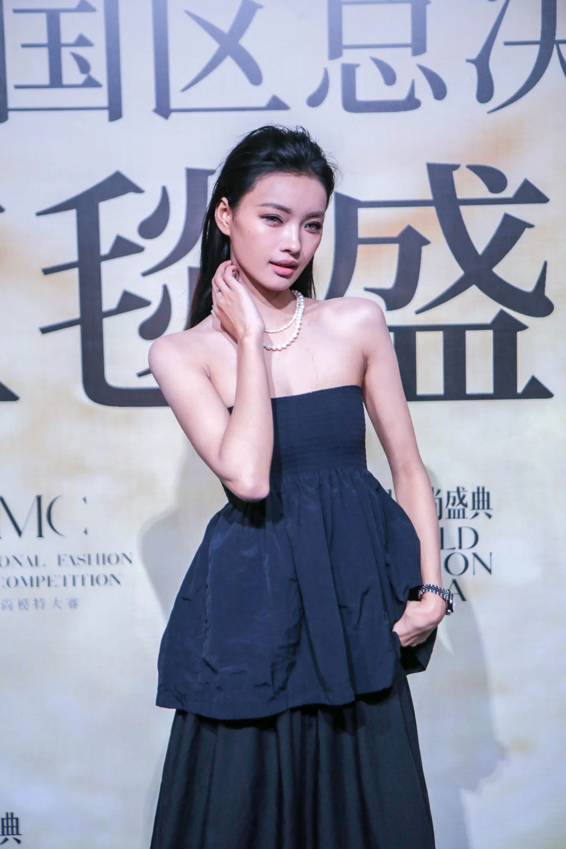 走秀女孩 模特美女 秀场直击 选美大赛 选美冠军