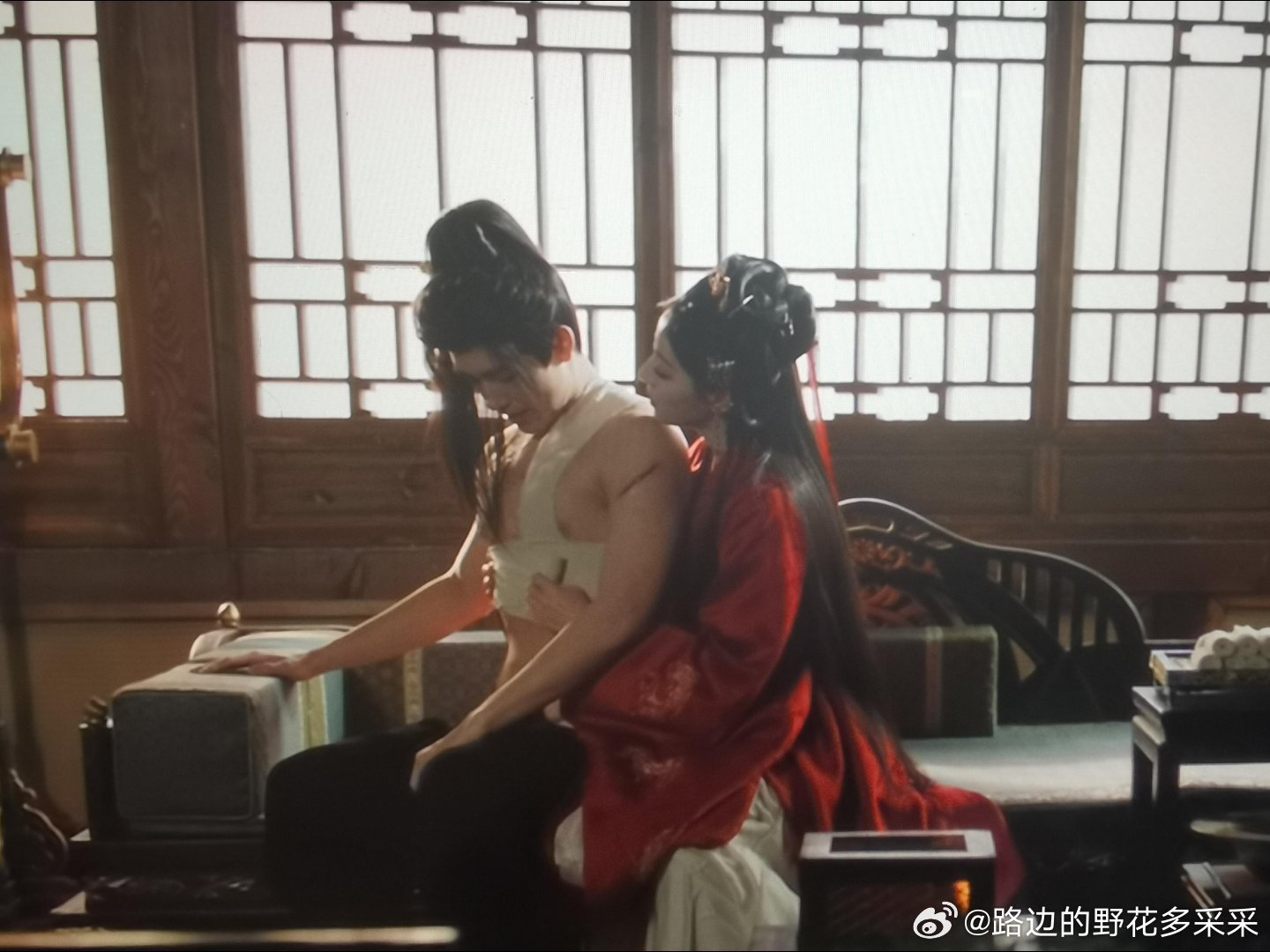 保咪协议，我真受不了了哈哈哈哈哈哈好男人不包二奶，再一再二再三了白日提灯ℓ 