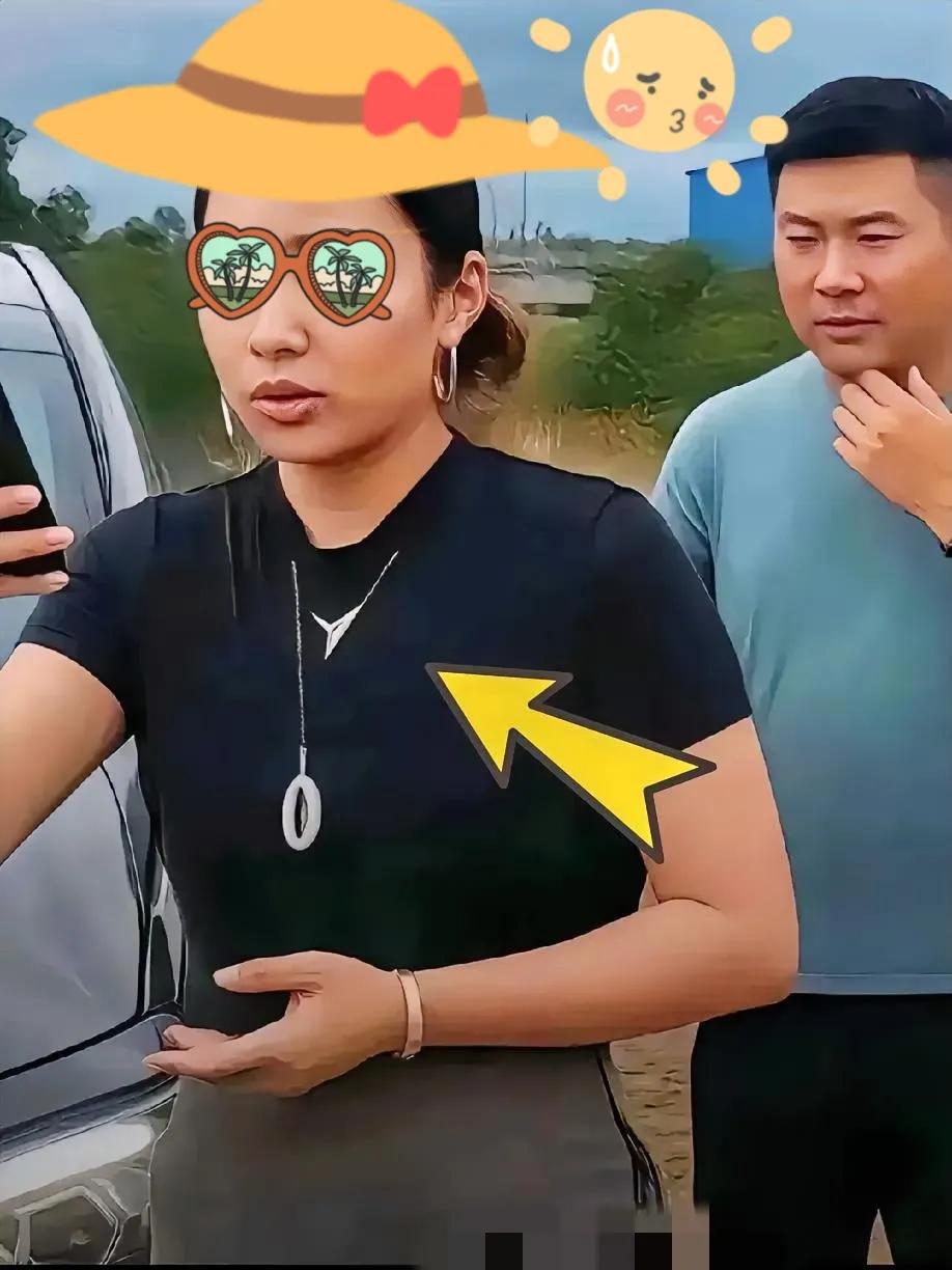 我想大家都误会拿证姐了，她后悔了，要不没必要半夜不睡觉，上门要求删视频道歉，她不