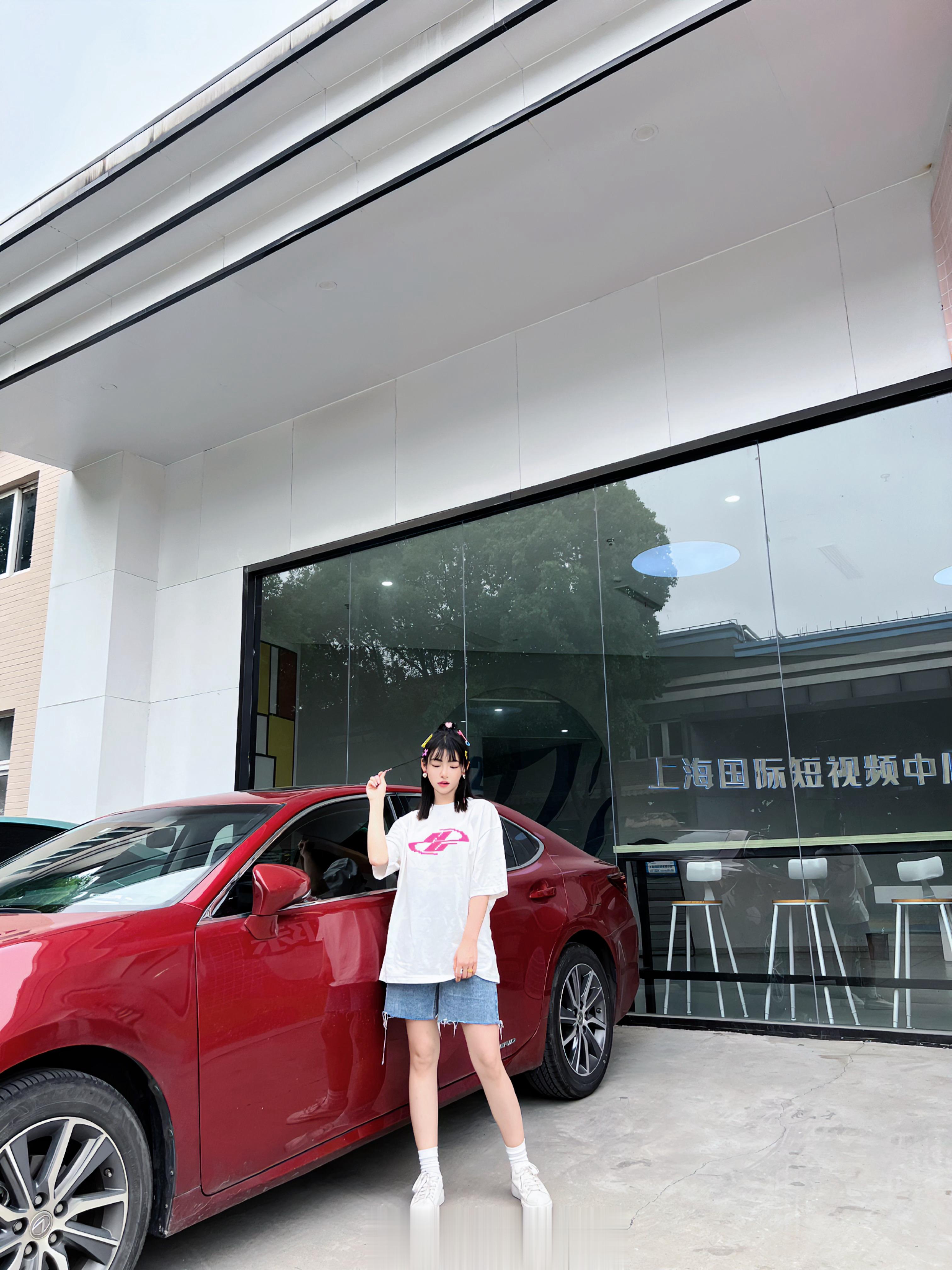 #林津伊[超话]# 中午好呀～～～🌞🌞🌞 ​​​