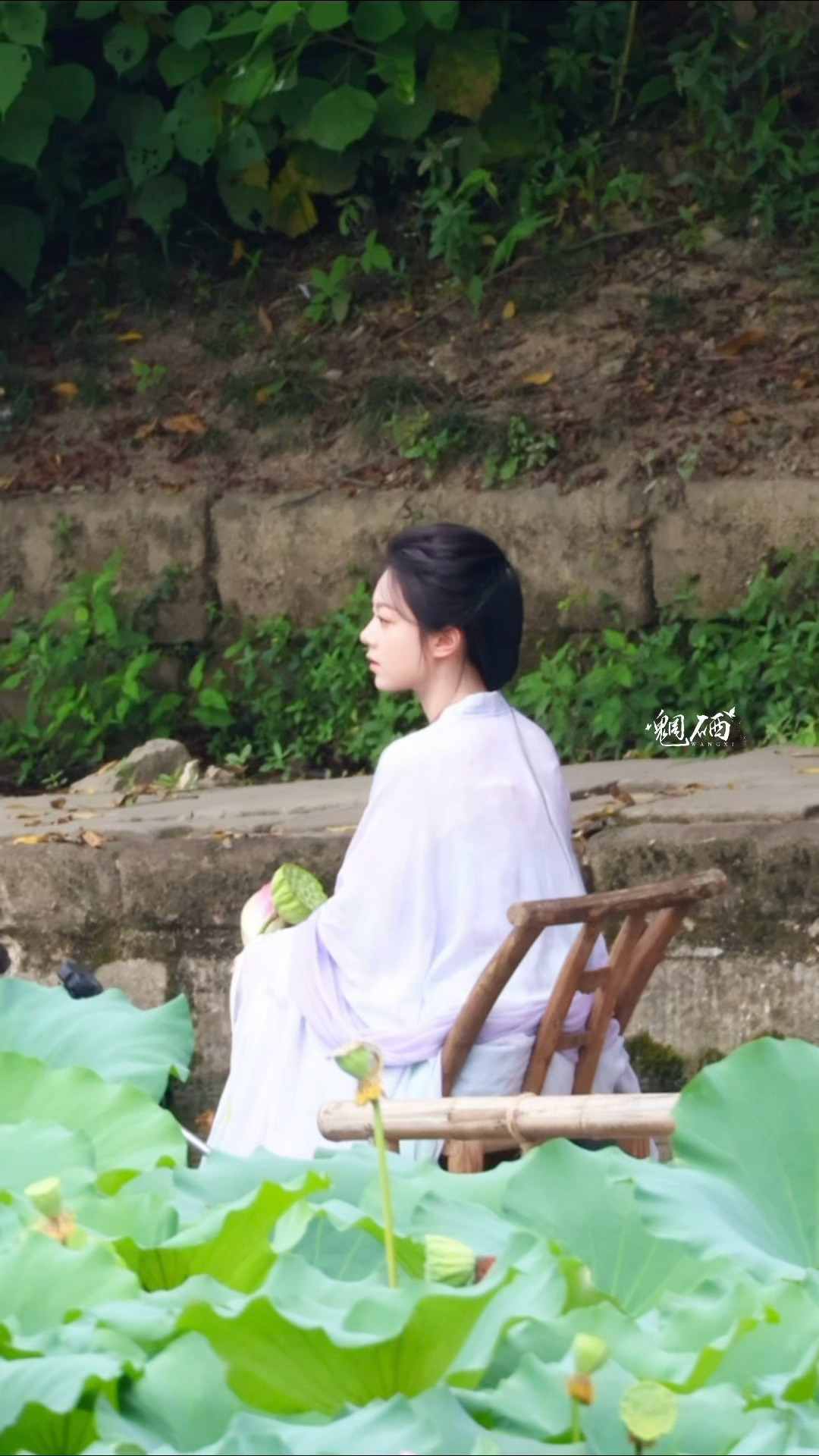赵今麦 x 一念江南丨素净一张脸…🪷 