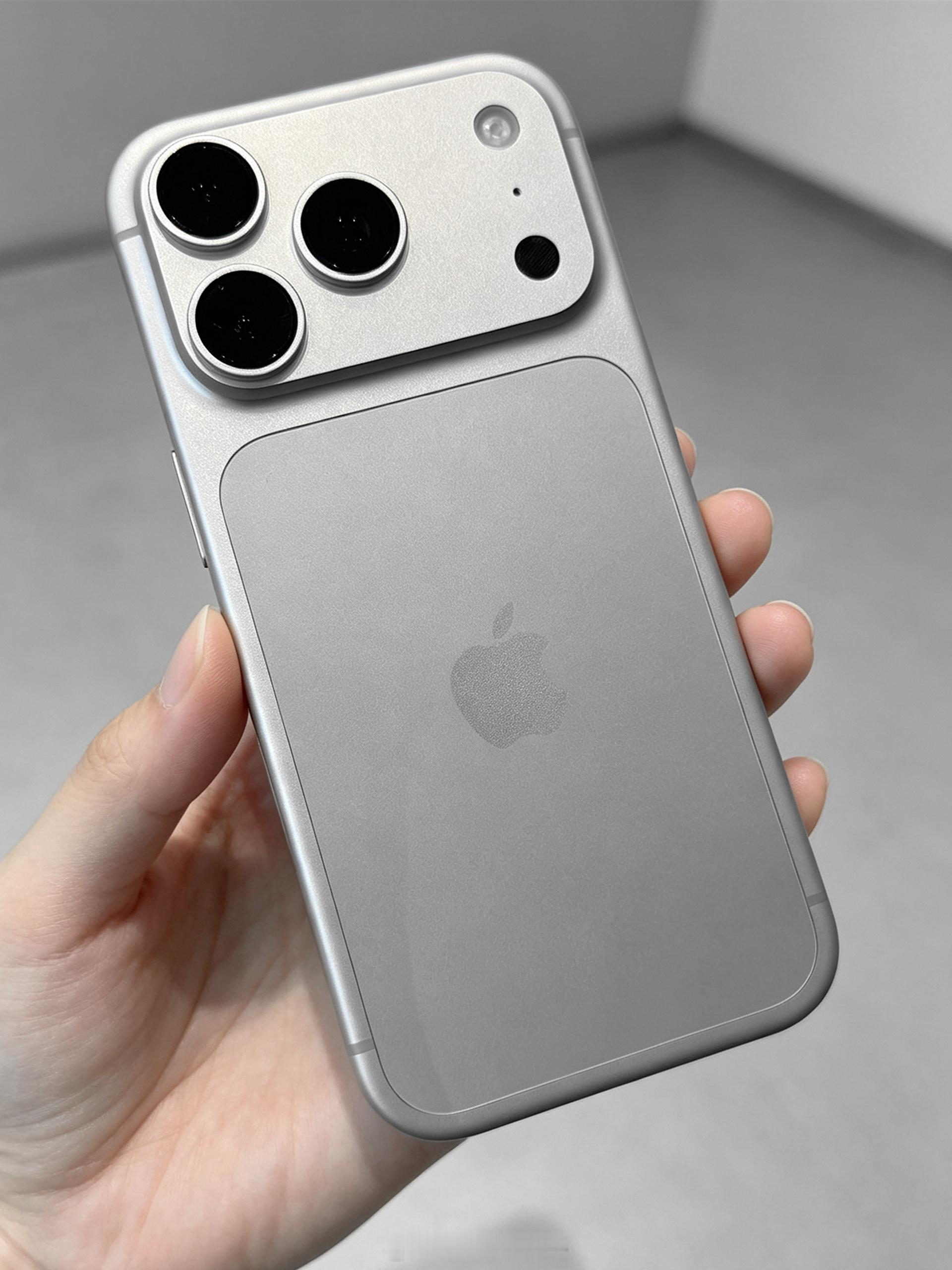 iPhone18Pro转手就能加价3000元 从昨晚到现在，看全网不少人都在吐槽