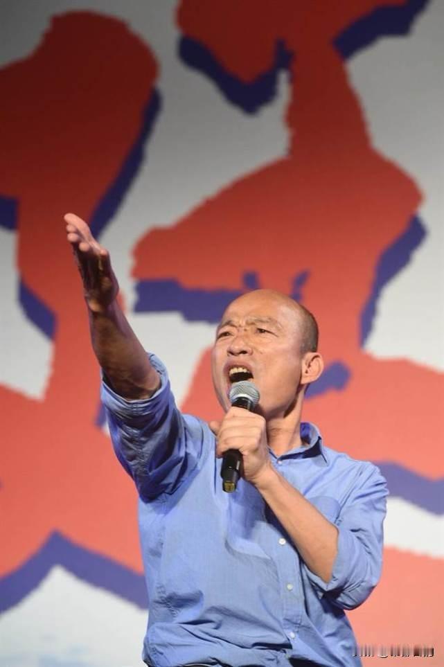 岛内政坛局势持续反转，各方博弈之下，郑丽文长期坚持的抗争路线，如今已然举步维艰、