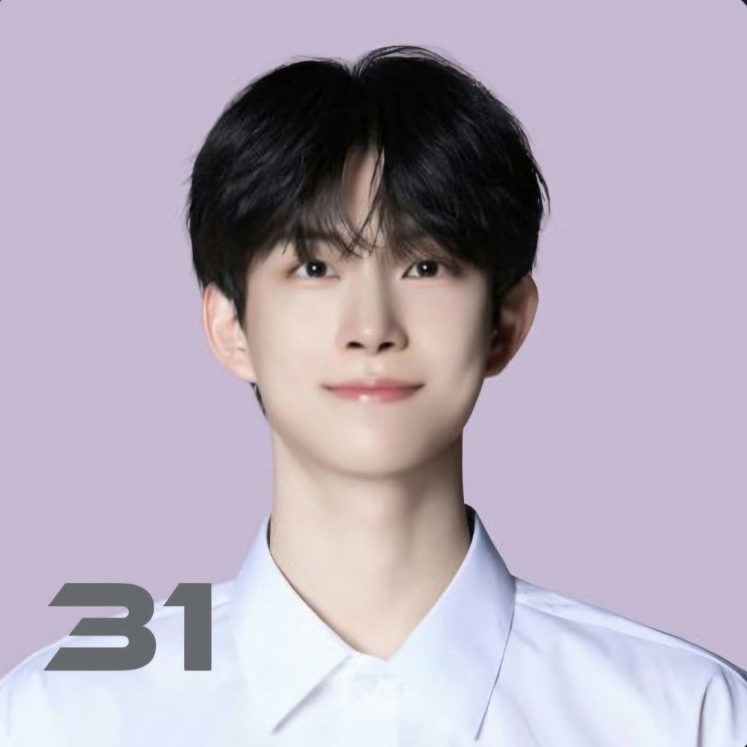 金虔佑 31号练习生 公开一周年快乐！