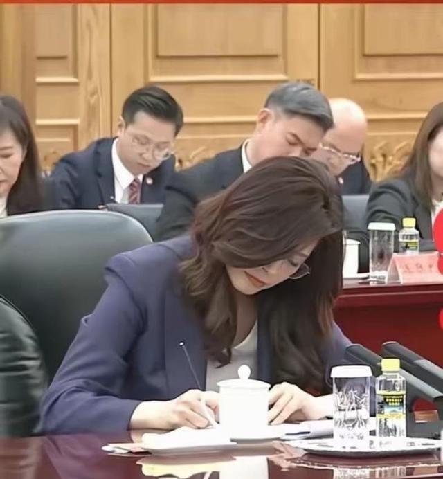 台湾个人游试点重启，民进党最头疼的不是大陆游客花多少钱，是这些人回去之后怎么描述